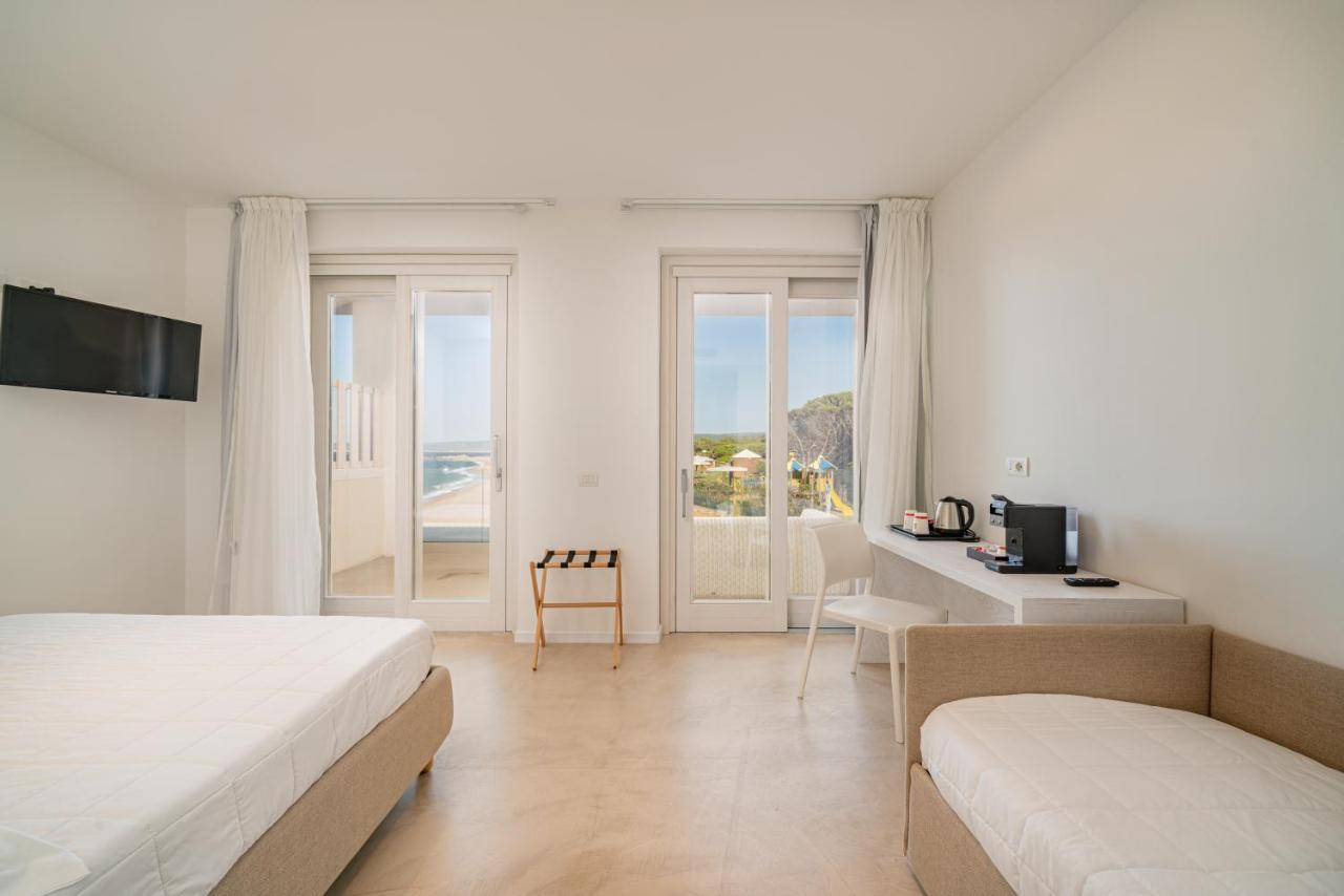 Jatika Boutique Hotel Aglientu Esterno foto